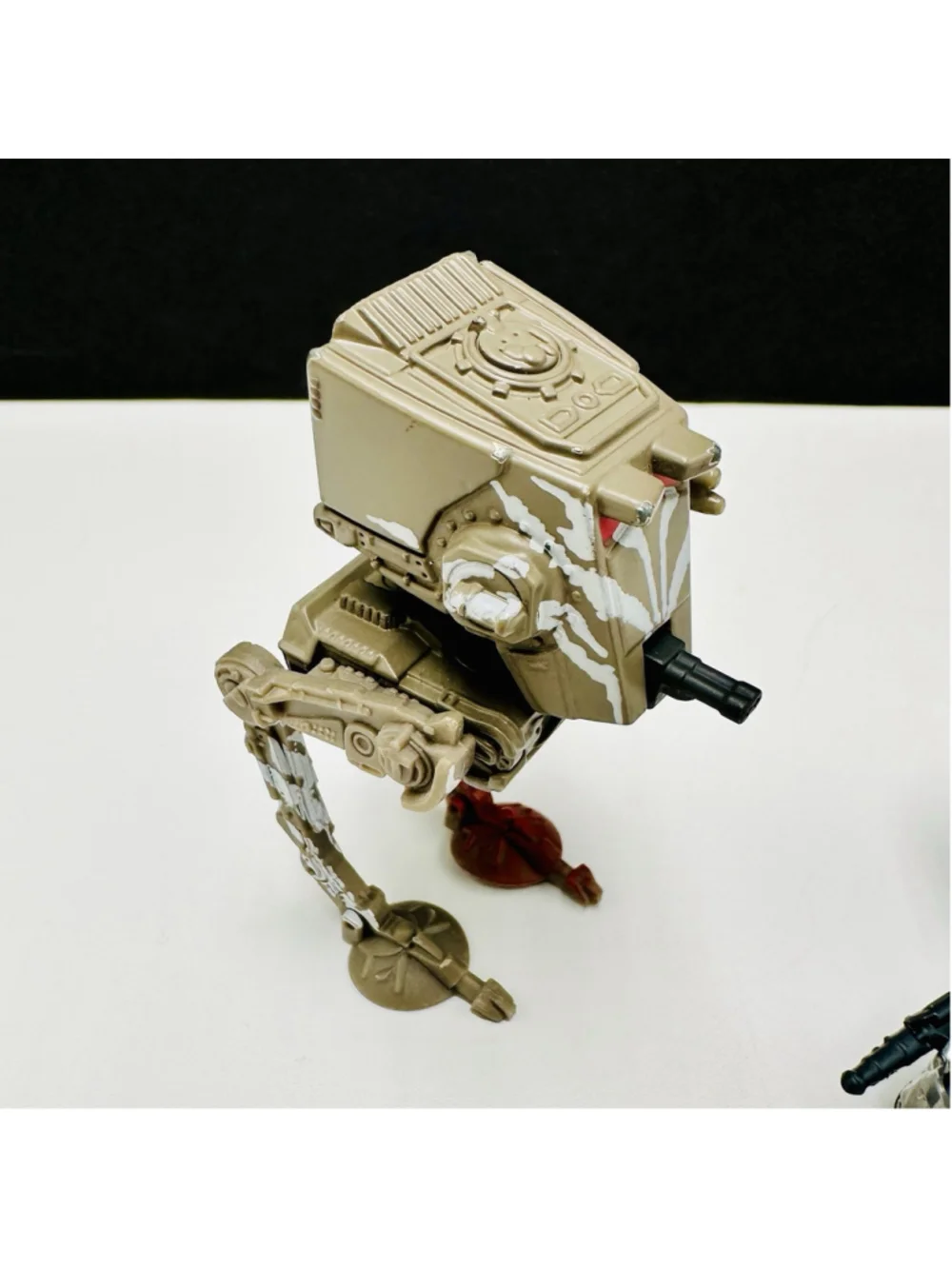 Star Wars Hot Wheels AT-ST Raider and Starships Razor Crest Mandalorian Disney - Picture 2 of 9